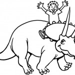 דינוזאור חייכן וילד רוכב עליו
